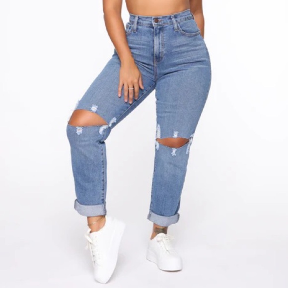 NWT Fashion Nova Not Your Mama’s Distressed High Rise Jeans Medium Wash